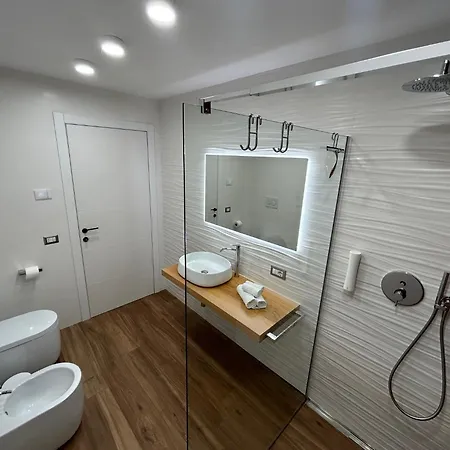 Apartment Pinestreet